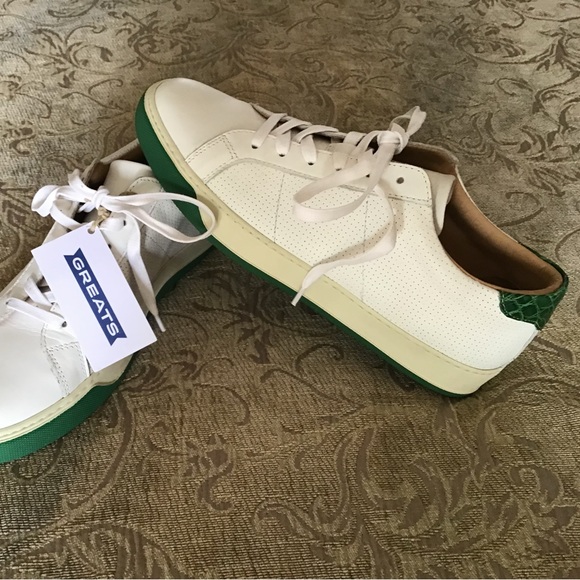GREATS Women’s Sneakers in White with Green Soles - Picture 1 of 8